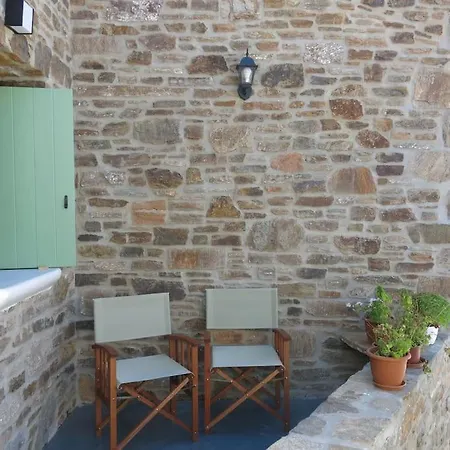 Сasa de vacaciones Galatas Village - The Stone House